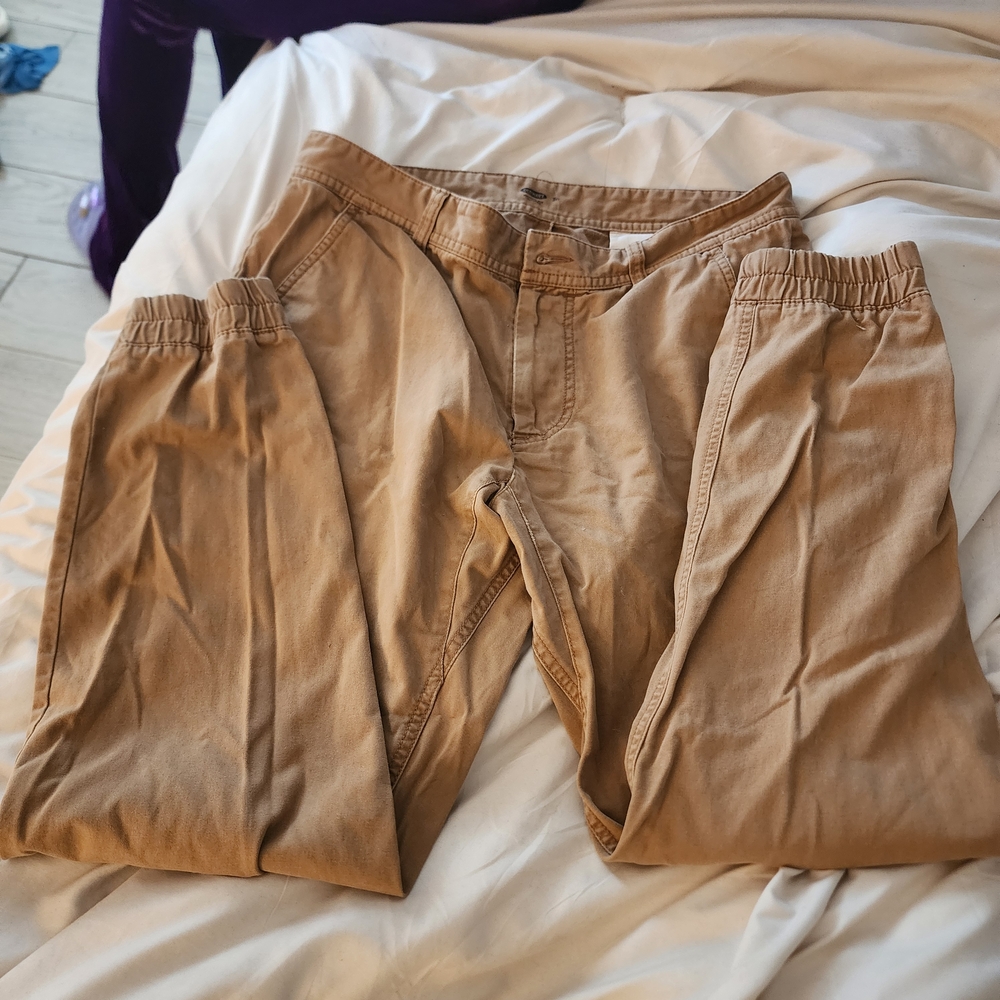Old Navy Tan Chinos Relaxed Fit